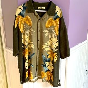 Mens Tommy Bahama shirt